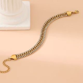 Vela Bracelet | Gold